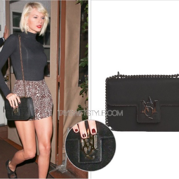 Authentic Alexander McQueen Leather Chain AMQ Bag - Picture 14 of 14